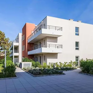 Hotel Zenitude Hotel-residences Cannes Confort, Mandelieu-la-Napoule