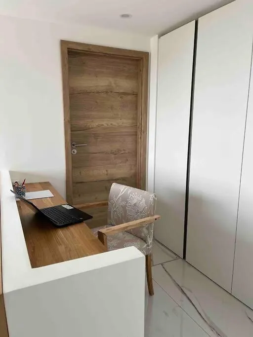 2 Pieces De 60M2 Mandelieu La Napoule Apartment